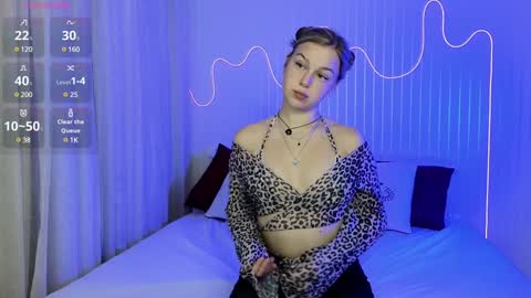 Mel online show from December 15, 4:29 am