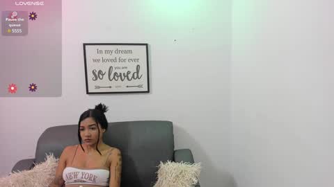 melan_owen online show from February 6, 11:09 am