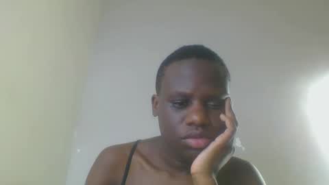 milly online show from December 20, 2:04 am