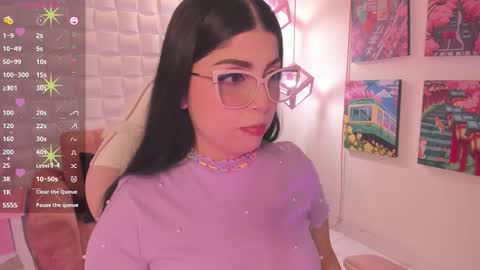 melaniegrayx online show from September 19, 2:49 pm