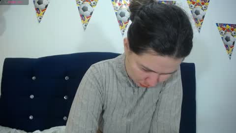 Melanie Parker online show from July 17, 10:46 pm