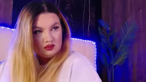 melanniebrown online show from March 9, 6:16 am