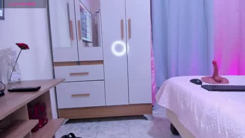 Melany online show from November 3, 4:38 am