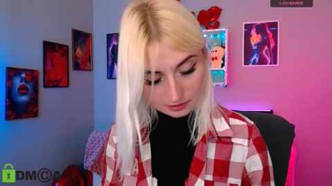 Melisa online show from March 21, 8:25 pm