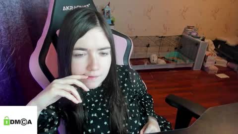 melisanilson online show from January 8, 4:44 pm