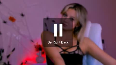 Melissa online show from November 7, 4:56 pm