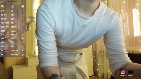 Lisaa online show from February 7, 4:49 am