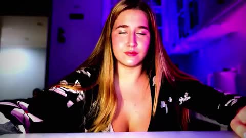 melissalii online show from October 26, 2:34 pm