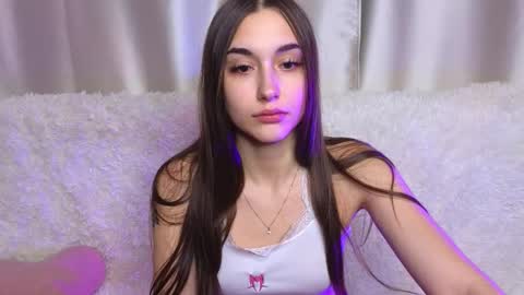 Mel online show from October 20, 3:20 am