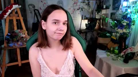 melissaravel online show from February 18, 4:28 pm