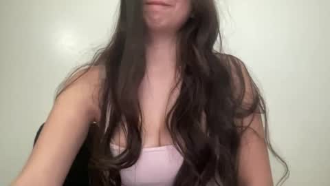 Snapshot of mellie__ chatting on January 26, 4:30 pm mellie__ online show from January 26, 4:30 pm