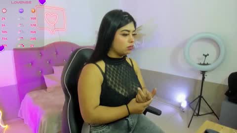 meloddi_tay online show from February 18, 11:31 am