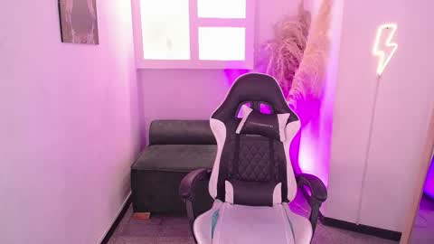 melody701583as online show from February 28, 3:00 pm