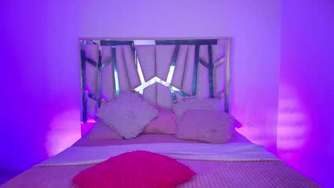    online show from February 28, 5:34 pm