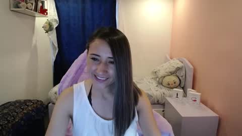 Snapshot of melody_sofia1 chatting on January 4, 9:20 pm Melody online show from January 4, 9:20 pm