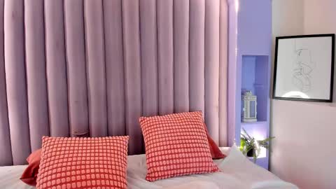  Memphis Williams  online show from October 8, 3:00 am