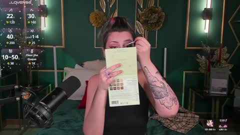 Meow Kirsten  online show from December 21, 4:09 am