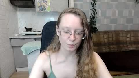 Snapshot of meowcr chatting on September 23, 9:24 pm meowcr online show from September 23, 9:24 pm