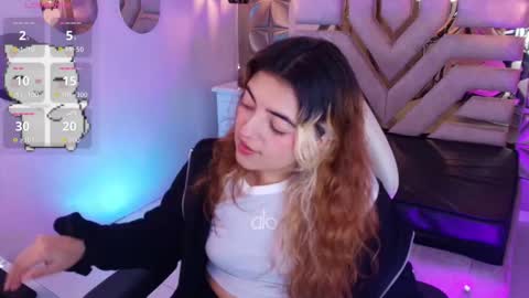    online show from September 11, 7:25 pm