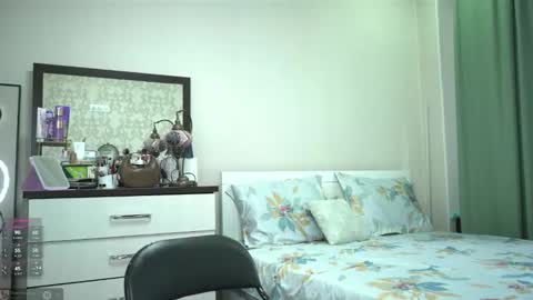 Next show on 03 Dec online show from October 20, 10:18 am