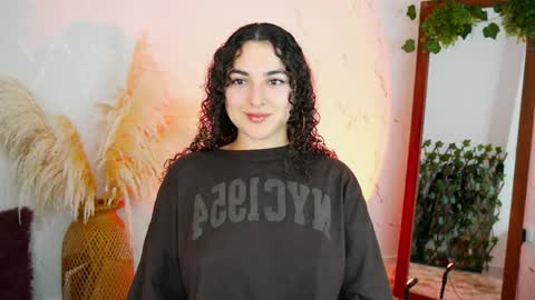 Merida Bell online show from November 19, 10:54 pm