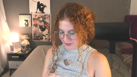 laura 3 i am independent model online show from May 13, 2:50 am
