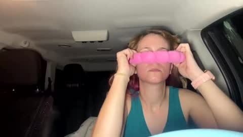 mezzy69 online show from February 4, 9:28 am