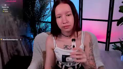 Mia online show from July 8, 6:32 pm
