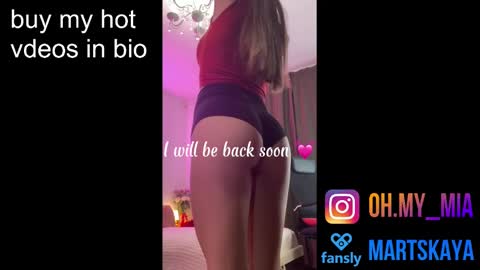 Mia Martskaya online show from February 2, 3:10 am