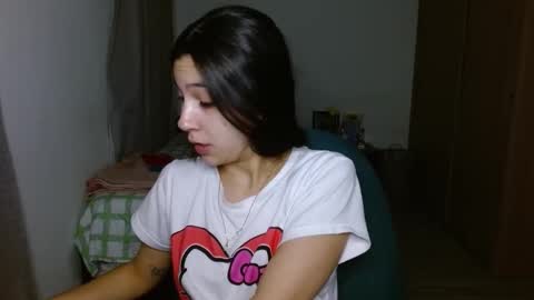 Snapshot of mia__lopez_ chatting on September 30, 3:01 am Mia online show from September 30, 3:01 am