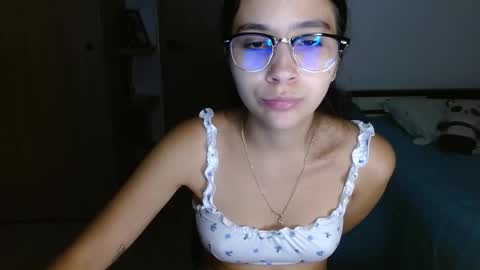 Mia online show from February 11, 4:36 am