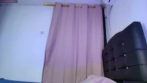 Mia online show from May 16, 12:35 am