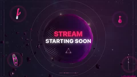 Mia online show from November 17, 4:30 pm