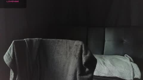 Golden ones online show from March 29, 4:50 pm