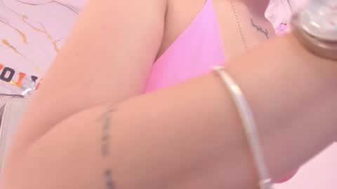    online show from October 29, 12:42 pm