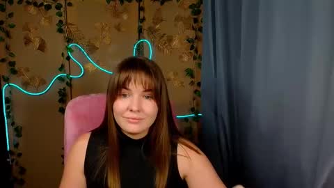 mia_lemm online show from May 29, 7:28 am