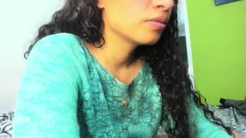 Snapshot of mia_love1111 chatting on October 26, 9:27 am Mia online show from October 26, 9:27 am