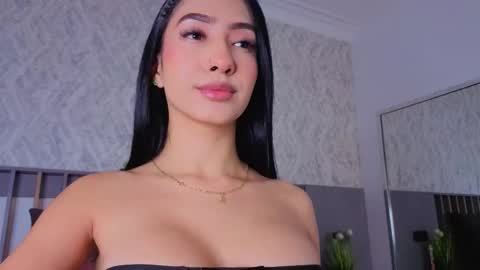 MIa online show from November 17, 2:18 pm