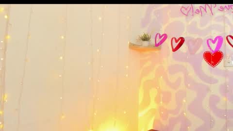 Mia . online show from March 7, 2:35 pm