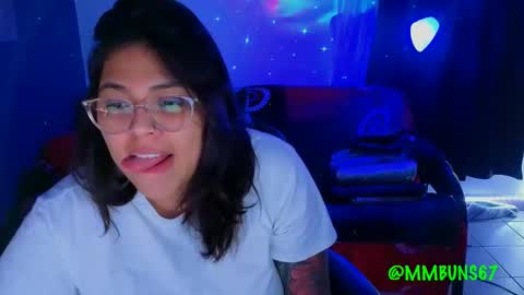 Mia online show from October 27, 12:50 am