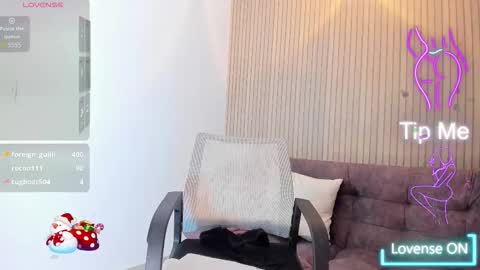 miacox_23 online show from November 14, 12:27 pm