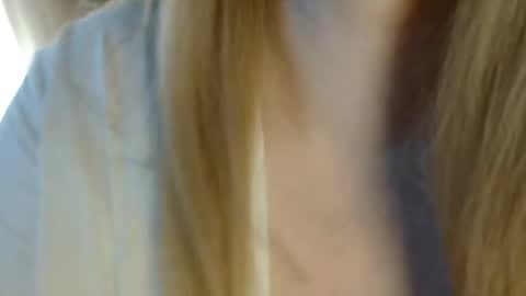 MiaFoxisJa online show from June 2, 2:56 am