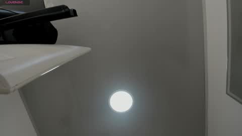 Miah Collins online show from October 27, 11:39 am