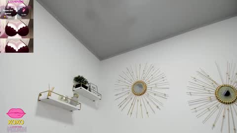 Miah Collins online show from November 20, 8:21 pm