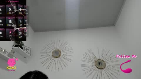 Miah Collins online show from November 11, 11:40 am