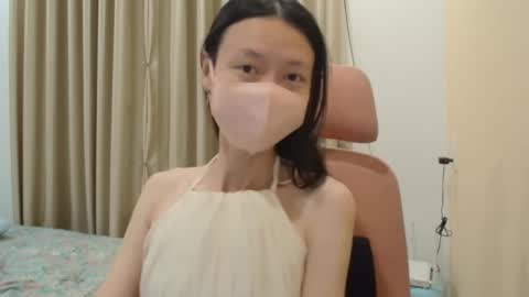 miahchan68 online show from March 2, 10:37 pm