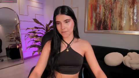 Call me Mia  online show from November 5, 7:30 pm