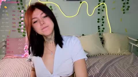 Mia online show from September 28, 1:56 am