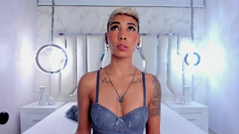 Mia Morgann online show from February 22, 2:06 pm