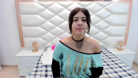 Sweetie Mia online show from February 12, 12:22 pm